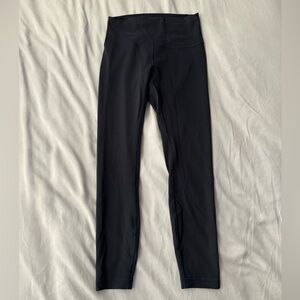 Lululemon navy blue wundertight 23in length